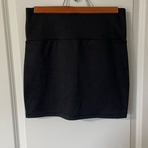 Black pencil skirt